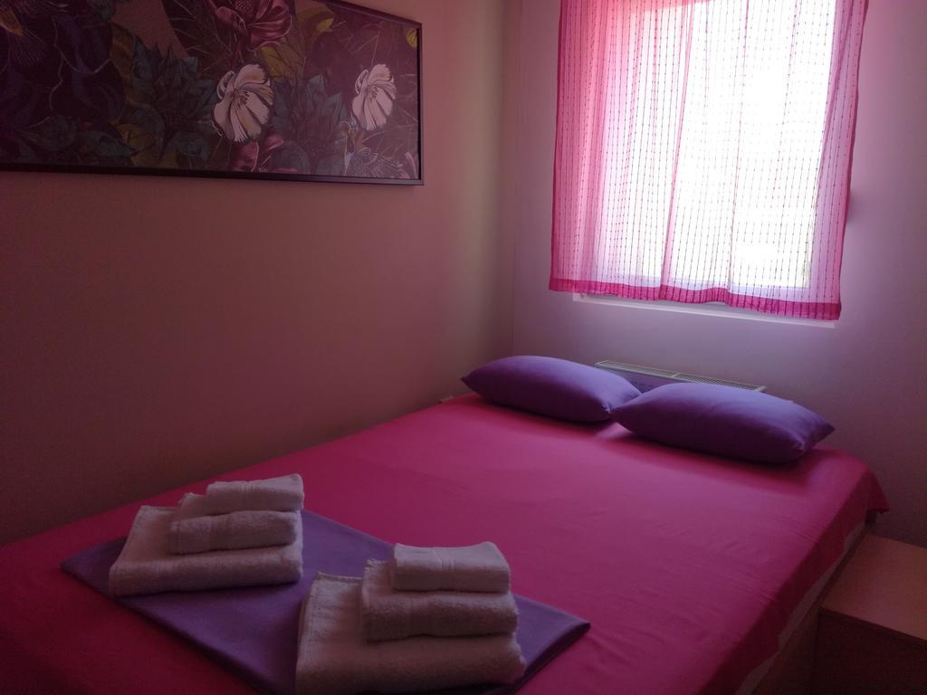 Naissa Apartment Nis Bagian luar foto